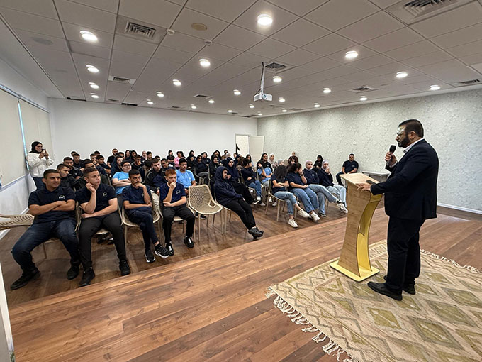 الشيخ الداعية حسني لحام يحل ضيفًا على نهضة الرّازي الشّاملة في جلجولية